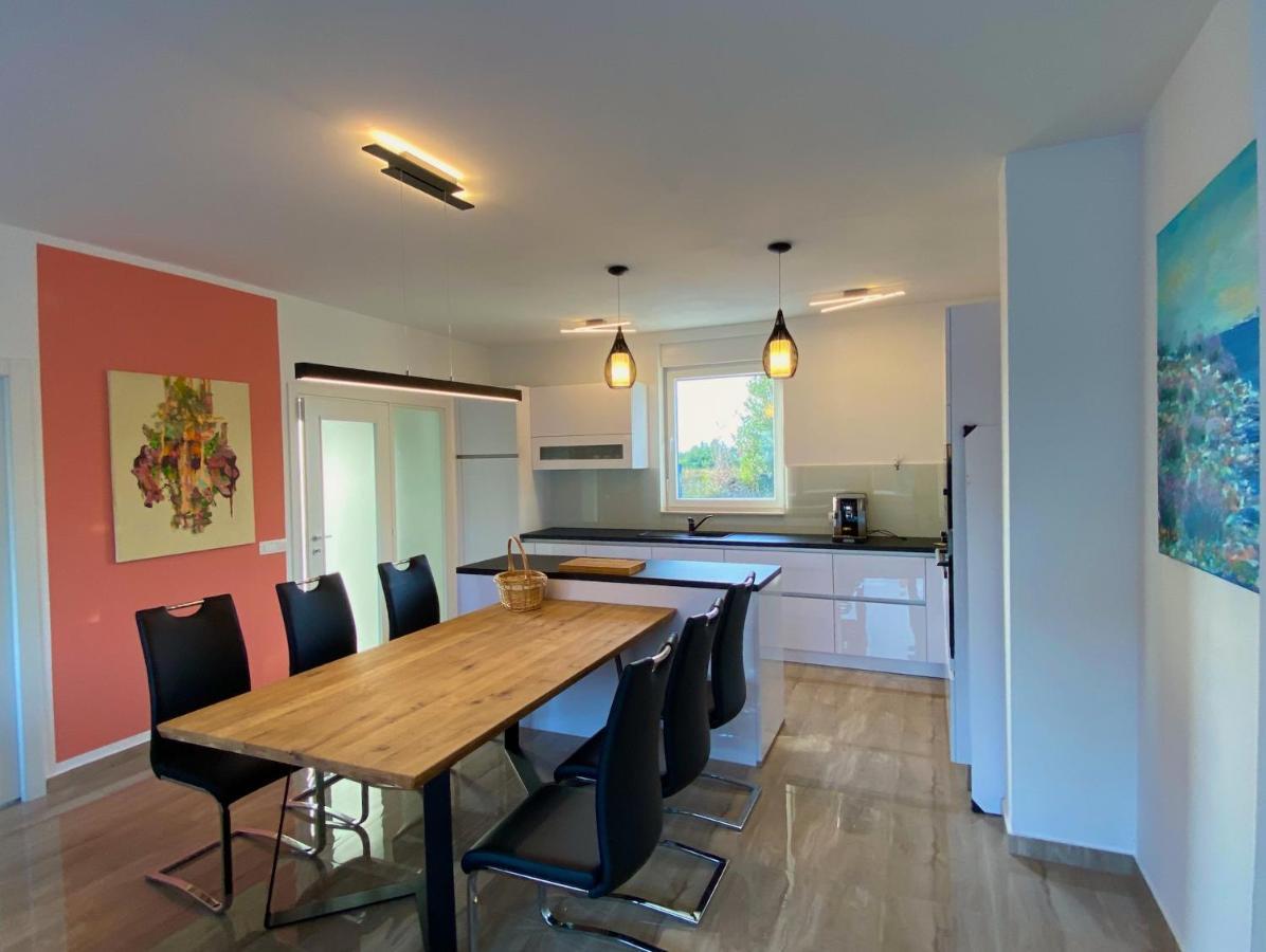 Ferienhaus Luka 扎达尔 外观 照片