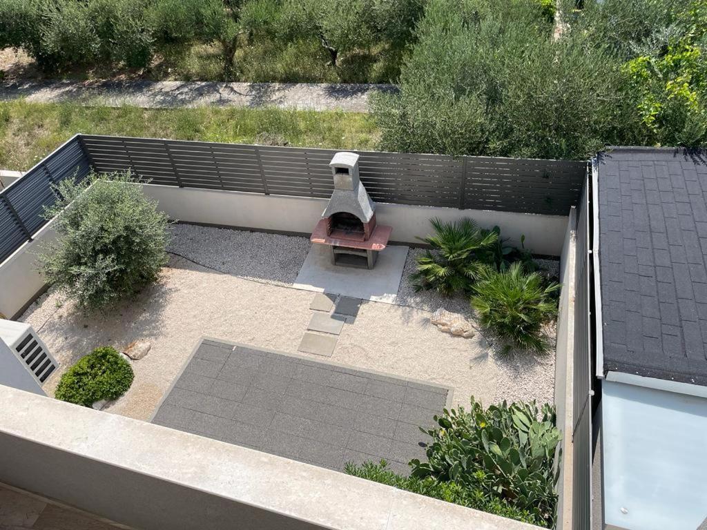 Ferienhaus Luka 扎达尔 外观 照片