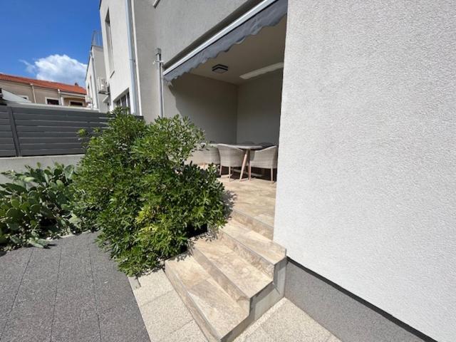 Ferienhaus Luka 扎达尔 外观 照片