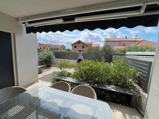 Ferienhaus Luka 扎达尔 外观 照片